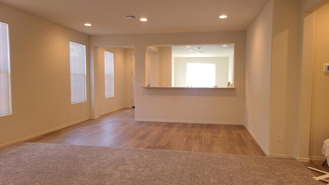 Building Photo - 7060 W Oberlin Wy