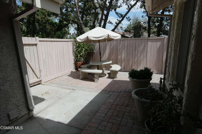 Building Photo - 157 Conifer Cir