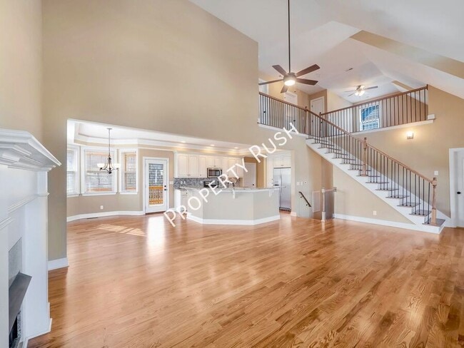 Building Photo - 7986 Burgundy Cir