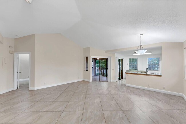 Building Photo - 6698 Montego Bay Blvd
