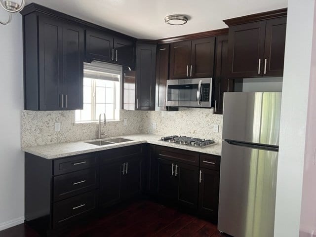 Building Photo - 1607 N Wilton Pl
