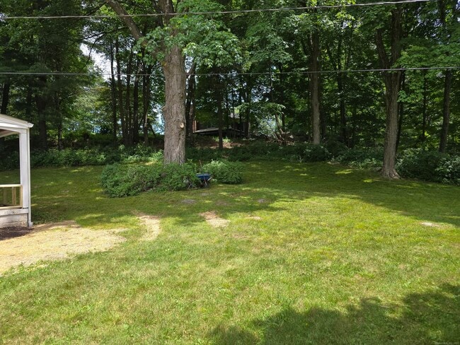 Building Photo - 58 Old Hawleyville Rd