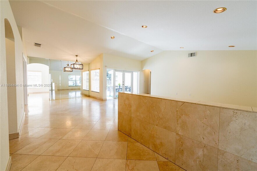 Building Photo - 1840 SW 135th Way