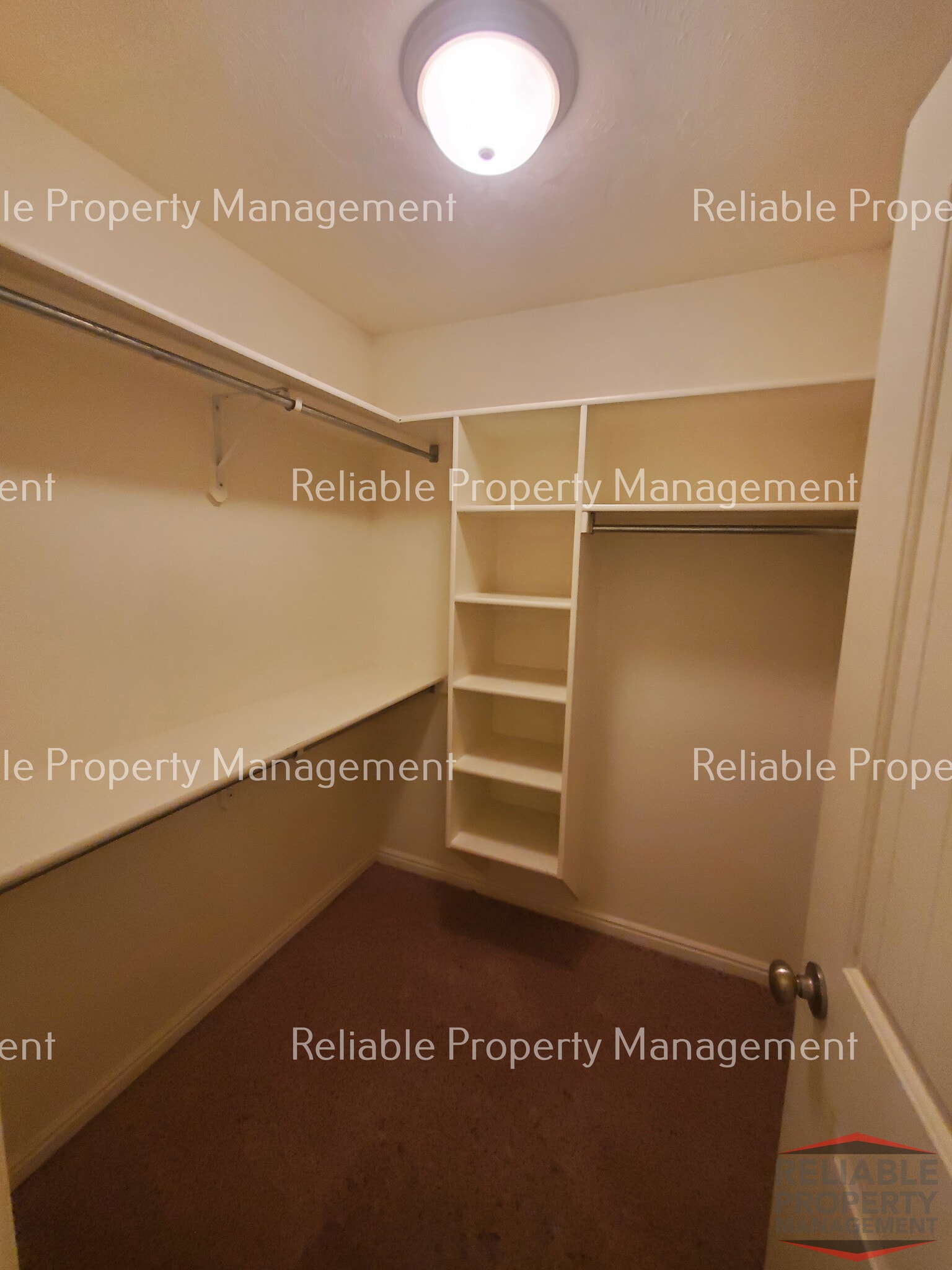 Building Photo - 111 Robison Dr