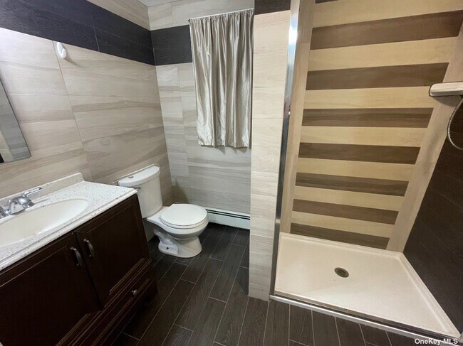 Building Photo - 2689 Circle Pl