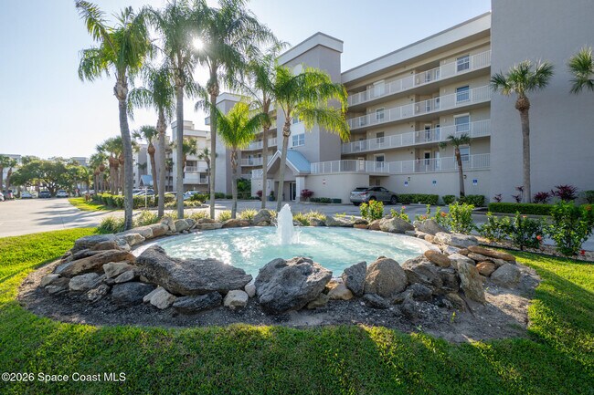 Building Photo - 606 Shorewood Dr