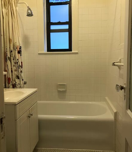 Primary Photo - 2143 29th St