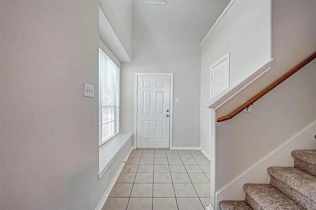 Building Photo - 25218 Boulder Bend Ln