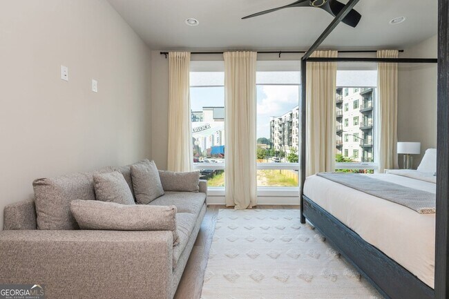 Building Photo - 699 Vidalia Ln