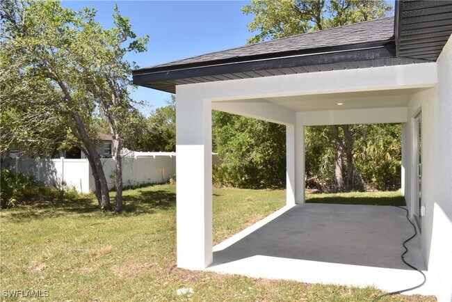 Building Photo - 5289 Caputo Ave