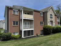 Building Photo - 600 Friars Ln