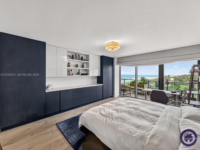 Building Photo - 1455 Ocean Dr