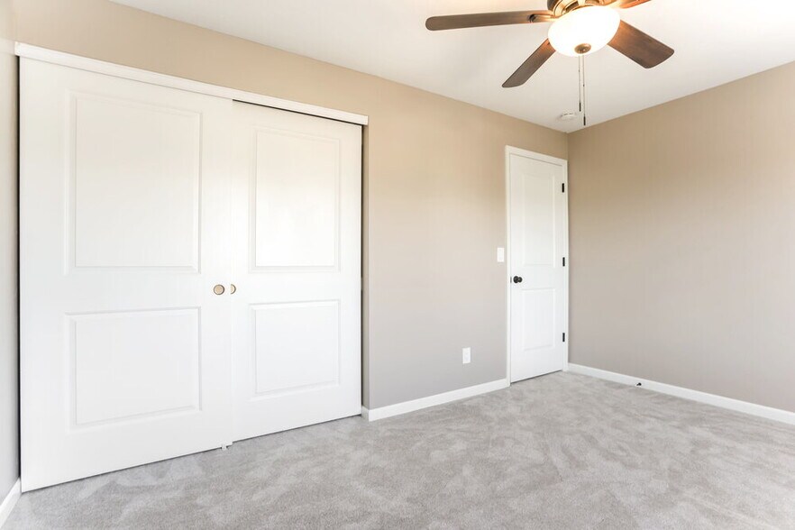 Building Photo - 16296 Beauty Bush Pl