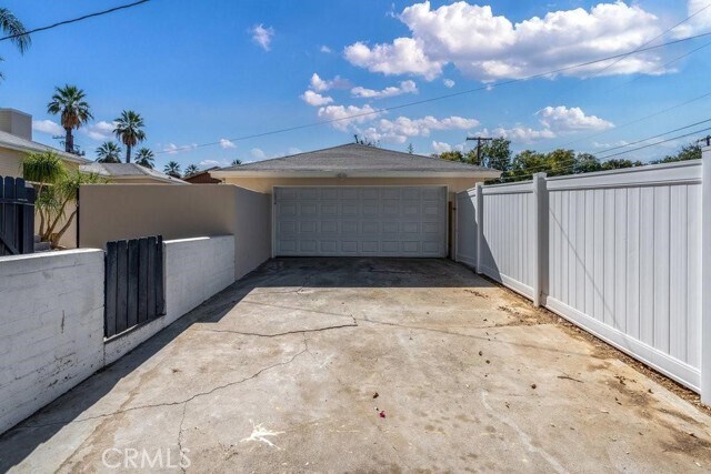 Building Photo - 6101 Palm Ave