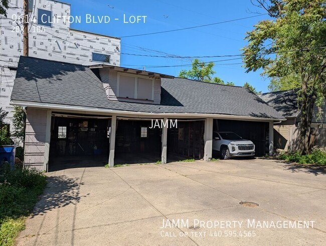 Building Photo - 9614 Clifton Blvd