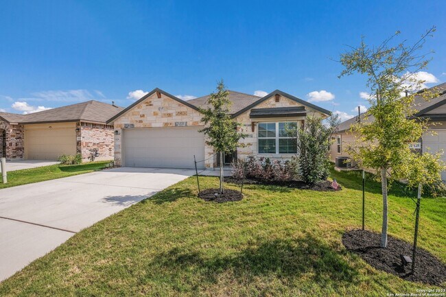 Building Photo - 13129 Needle Grass