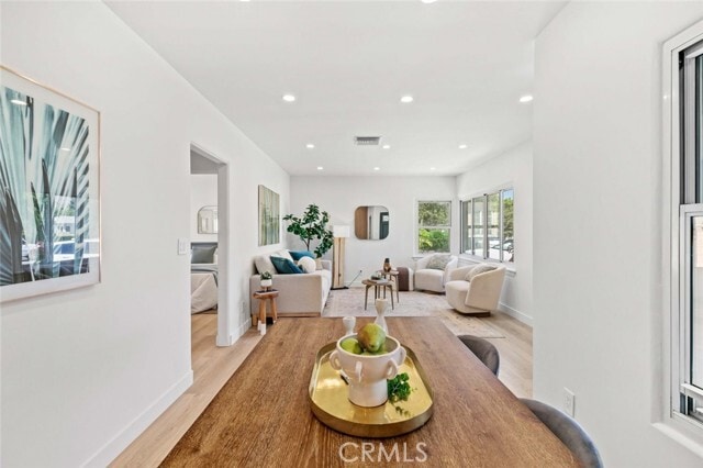 Building Photo - 2105 N Pass Ave