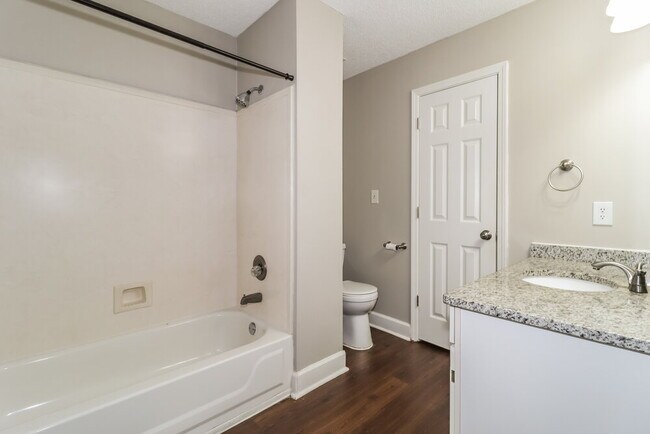 Building Photo - 8642 Tropicana Dr N
