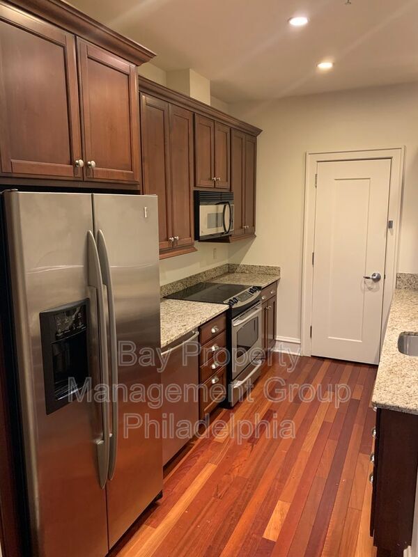 Building Photo - 57-63 N 3rd St