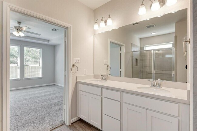 Building Photo - 85 Fermata Ln