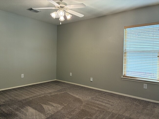 Building Photo - 12402 Ravens Chase Ln