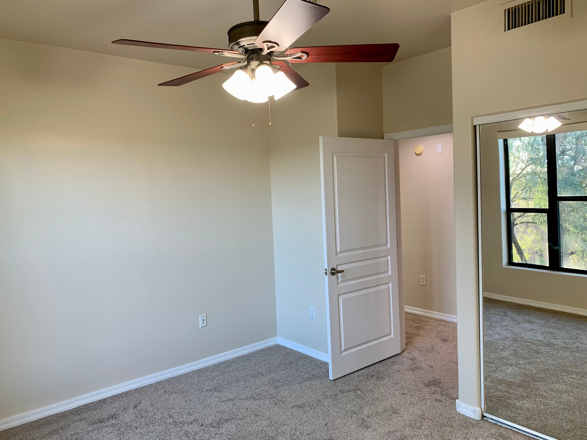 2nd bedroom - 20660 N 40th St