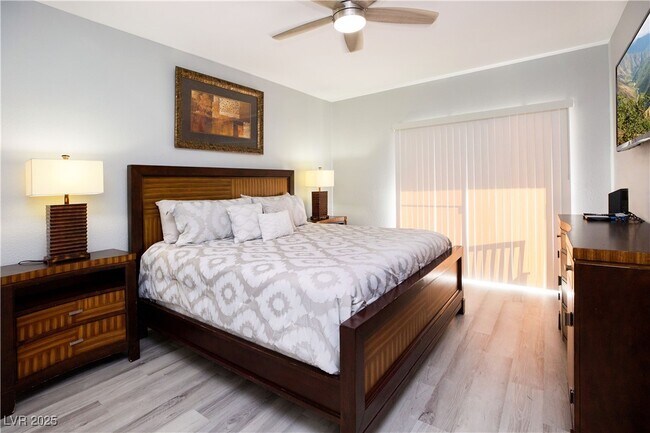 Building Photo - 7705 Himalayas Ave