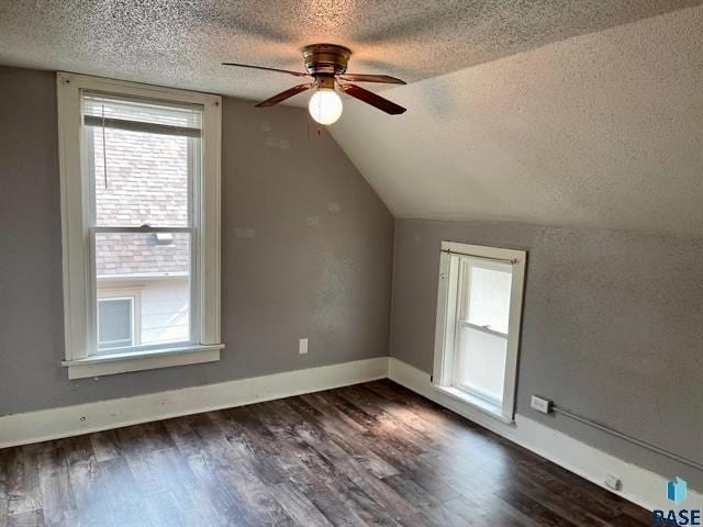 Building Photo - 425 S Prairie Ave