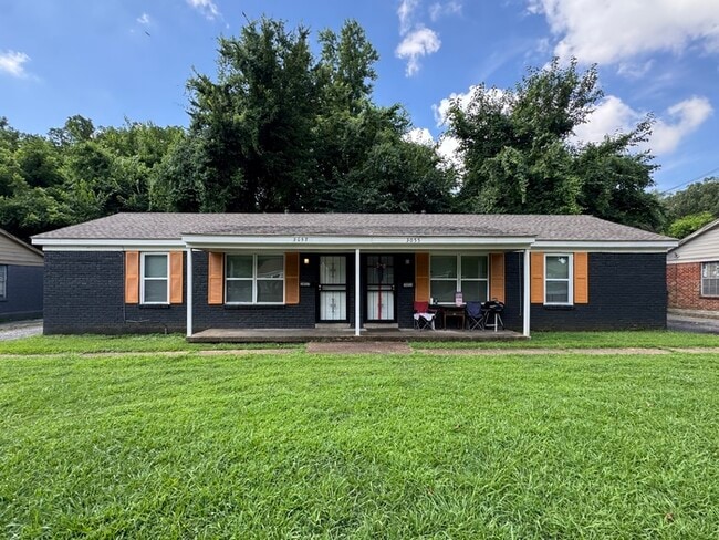 Primary Photo - 3057 Radford Rd