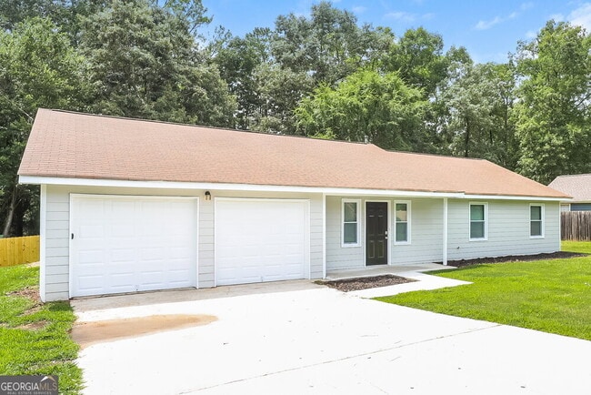 Building Photo - 4741 Cedar Lake Dr SE