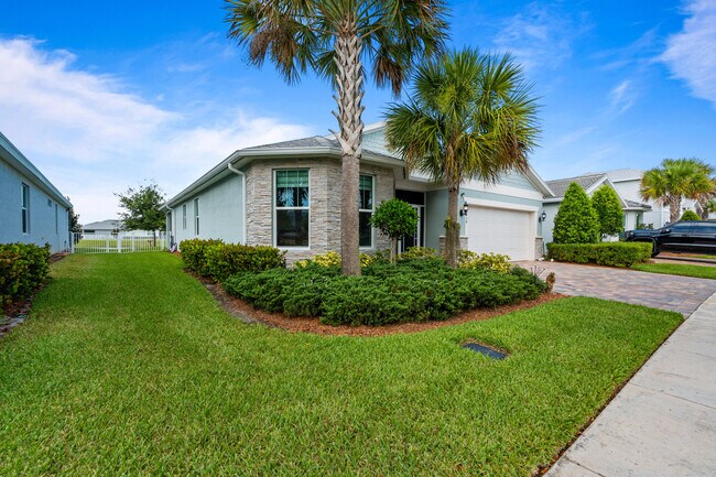Building Photo - 10454 SW Captiva Dr
