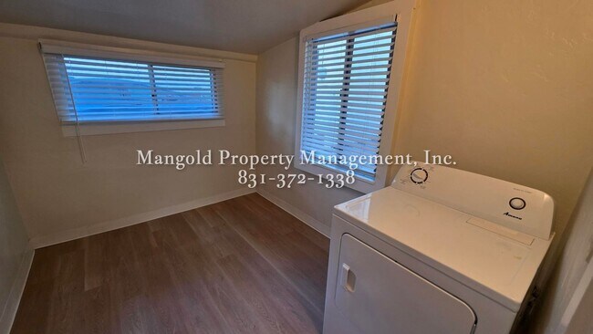 Building Photo - 763tay