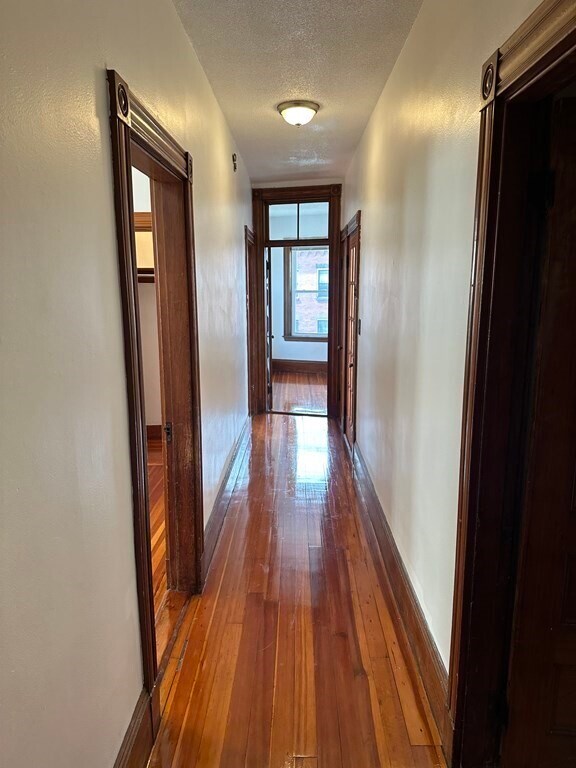 Building Photo - 364 Centre St