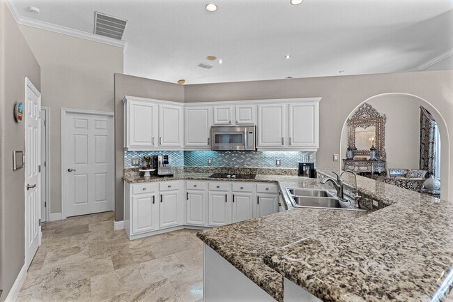 Building Photo - 3356 Bellington Dr