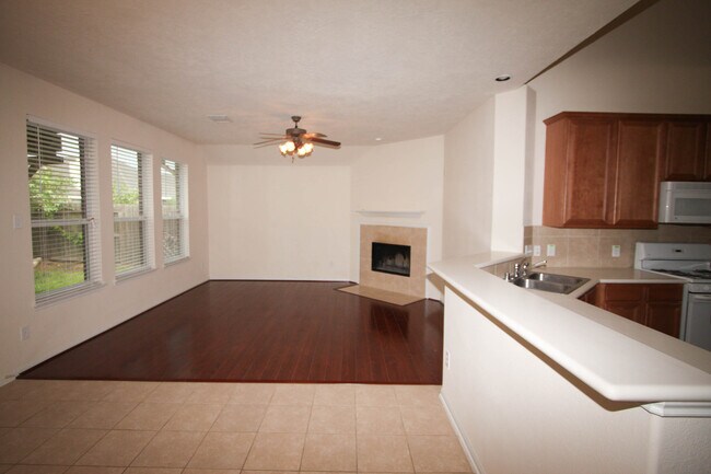 Building Photo - 2918 Laurel Brook Ln