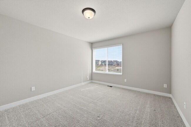 Building Photo - $2,340.95, 3 bed, 2.5 bath located in Colorado Springs with a fenced back yard