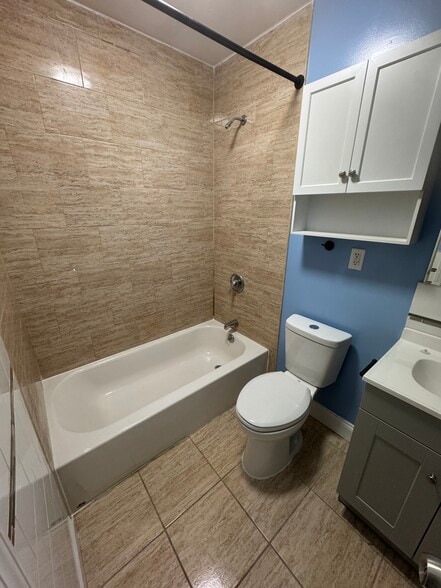 Building Photo - 12613 180th St