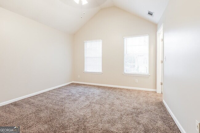 Building Photo - 1115 Watercourse Way