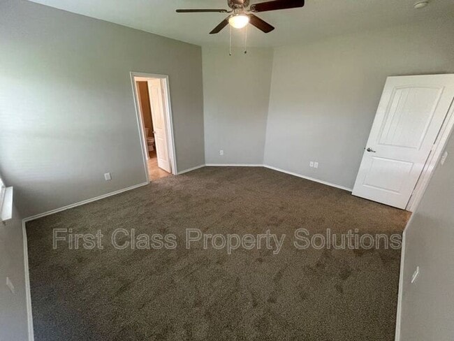 Building Photo - 11237 NW 97th St