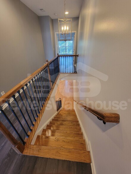 Building Photo - 2671 Rivers Edge Dr NE
