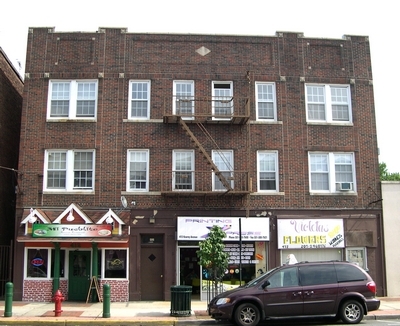 Primary Photo - 412-414 Kearny Avenue Apts