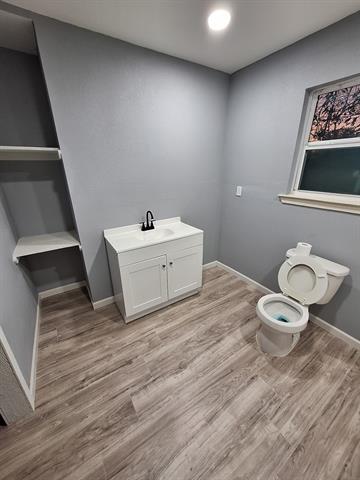 Building Photo - 240 W Marshall Ave