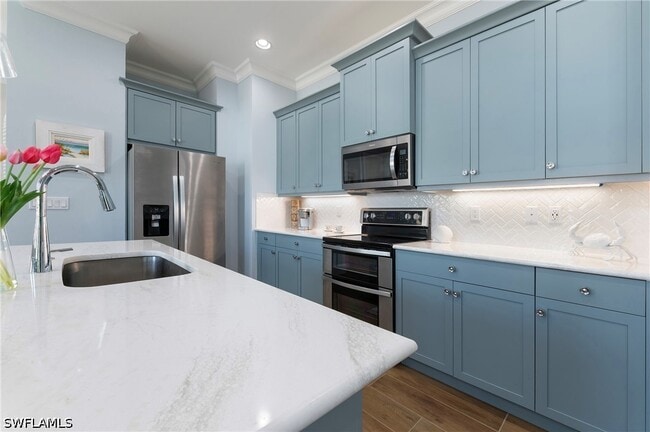 Building Photo - 7270 Saona CT