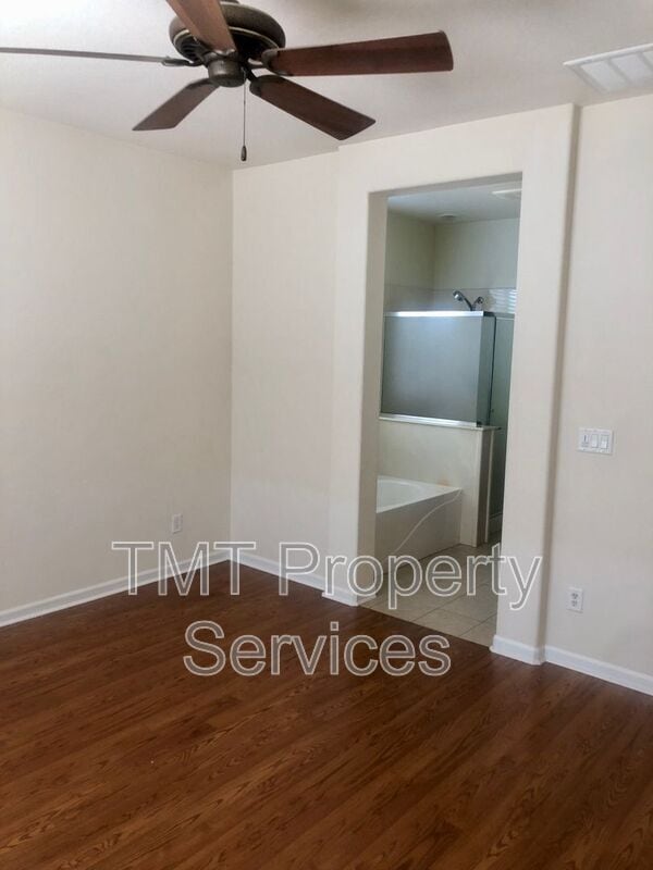 Building Photo - 2362 Dunsley Cir