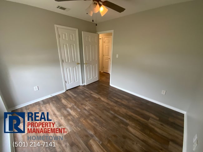 Building Photo - 14123 Ridgecrest Dr