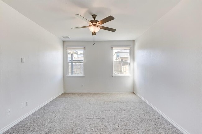 Building Photo - 204 Caisson Trl