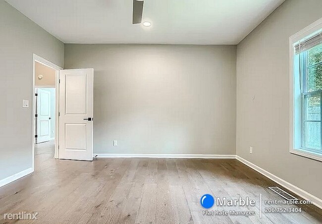 Building Photo - 2 br, 2 bath House - 1811 25th Ave N