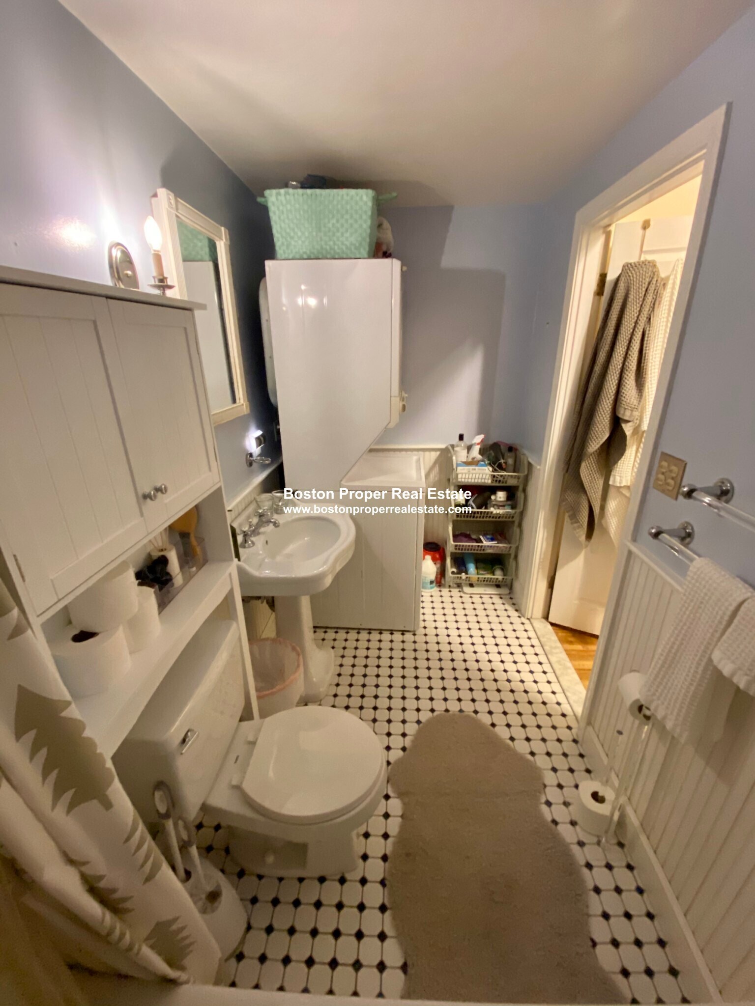 Building Photo - 477 Beacon St