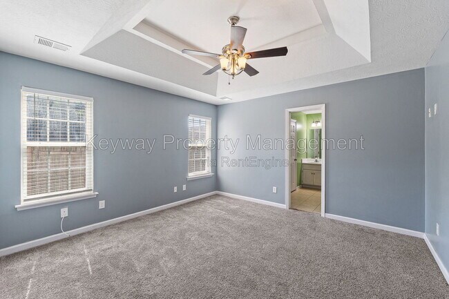 Building Photo - 1904 Lobelia Ln