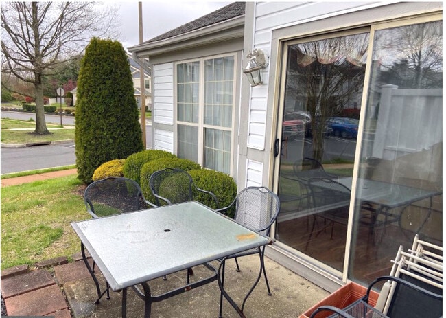 Unit Patio (Note Slider Has been Replaced) - 321 Steeplechase Ct